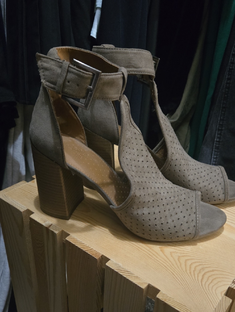 Universal Thread Taupe Suede Block Heel Sandals with Ankle Buckle
